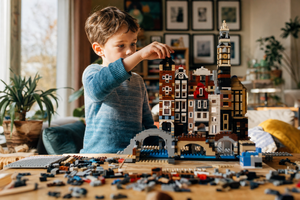Welke soorten bouwspeelgoed stimuleren creativiteit én ruimtelijk inzicht het meest bij kinderen van 4 tot 8&nbsp;jaar?